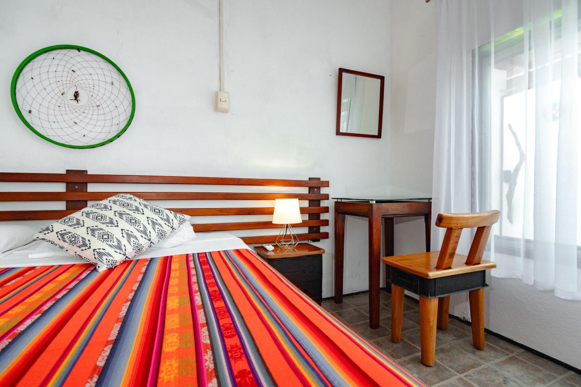 La K-Leta Boutique Guesthouse Puerto Ayora  Exteriör bild