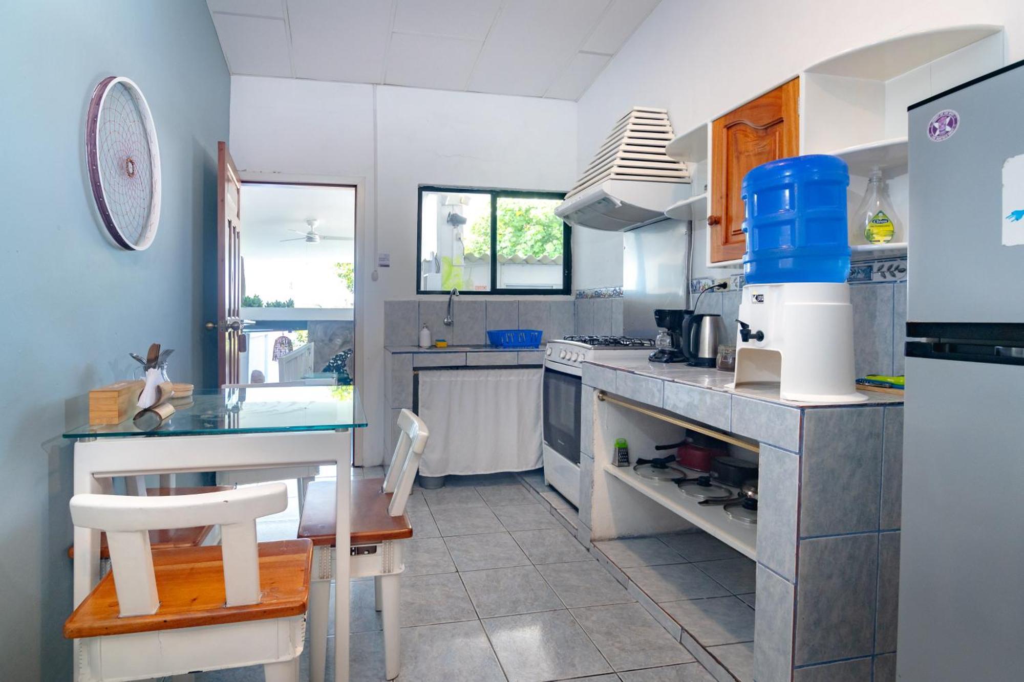 La K-Leta Boutique Guesthouse Puerto Ayora  Exteriör bild